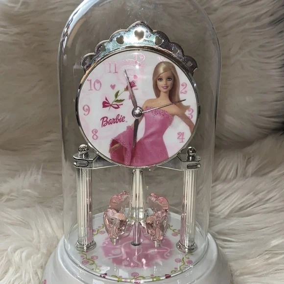 Barbie anniversary keepsake clock - Picture 6 of 7